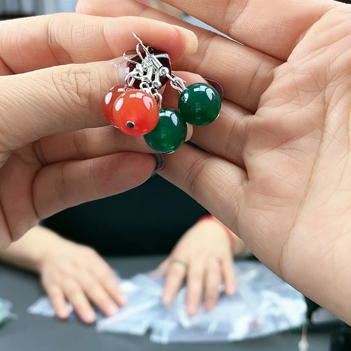 石英质玉两对耳坠合金