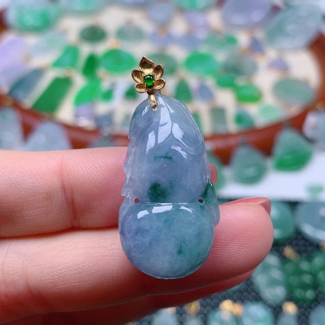 缅甸天然A货翡翠，紫罗兰飘花葫芦，编号338/117尺寸 32-17.4-9.8