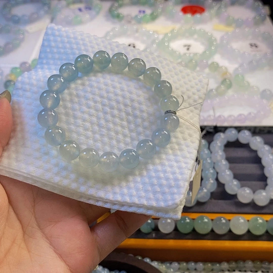 定制翡翠未镶嵌翡翠.