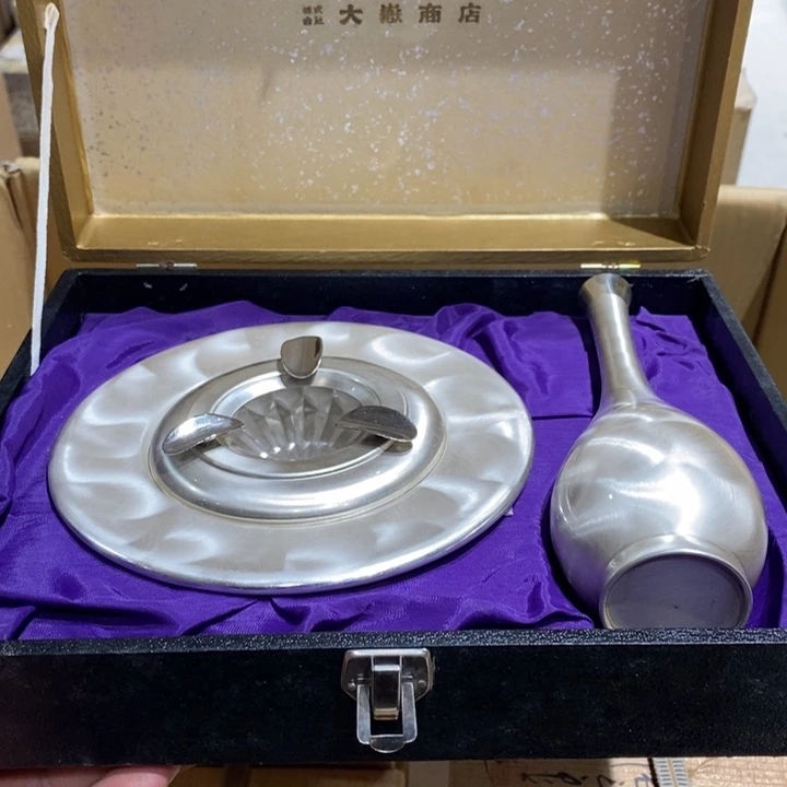 日本银制花瓶大漏
