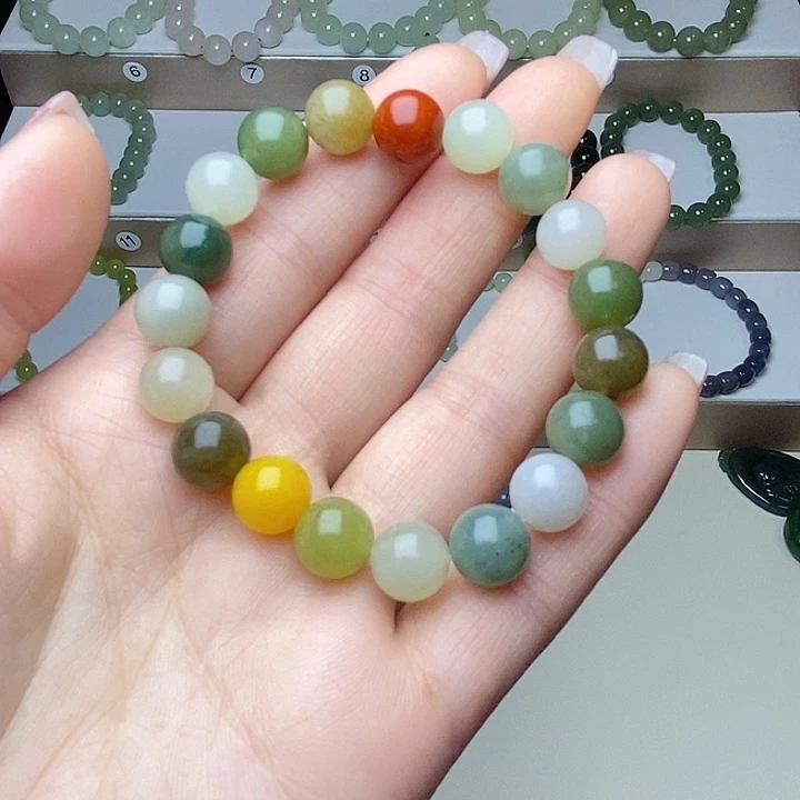 和田玉未镶嵌手串