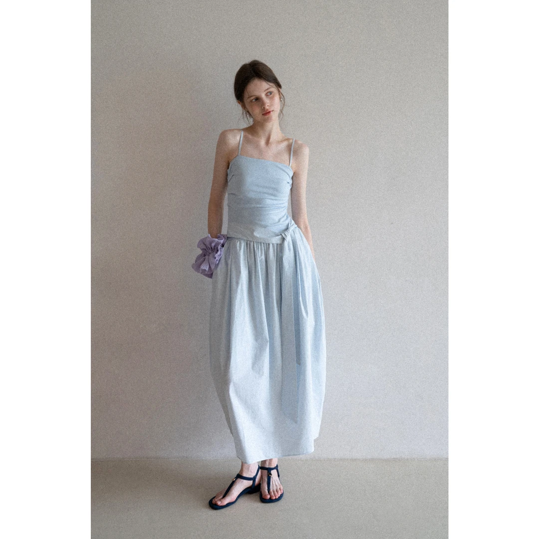 方领系带法式修身气质显瘦女夏无袖吊带连衣裙 E25D1622BK