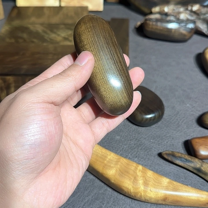 辛***哥阴沉木直播间一物一拍截图