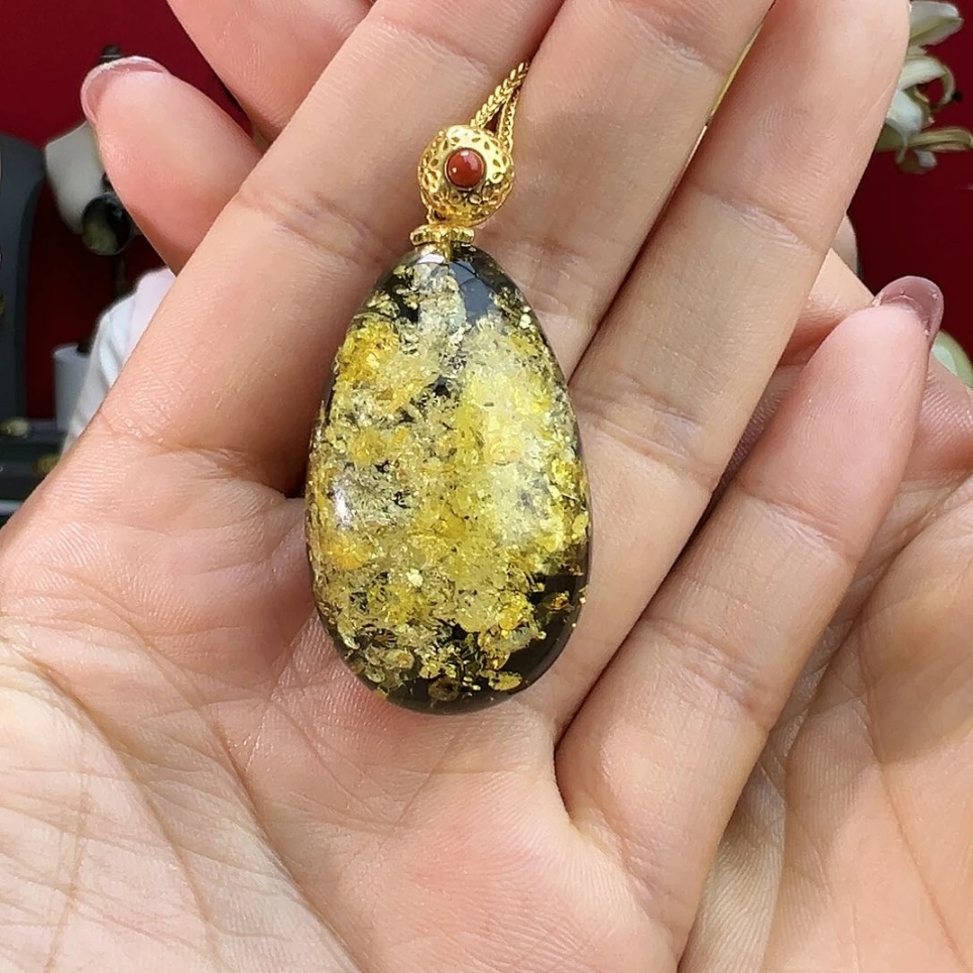 琥珀手镯未镶嵌吊坠