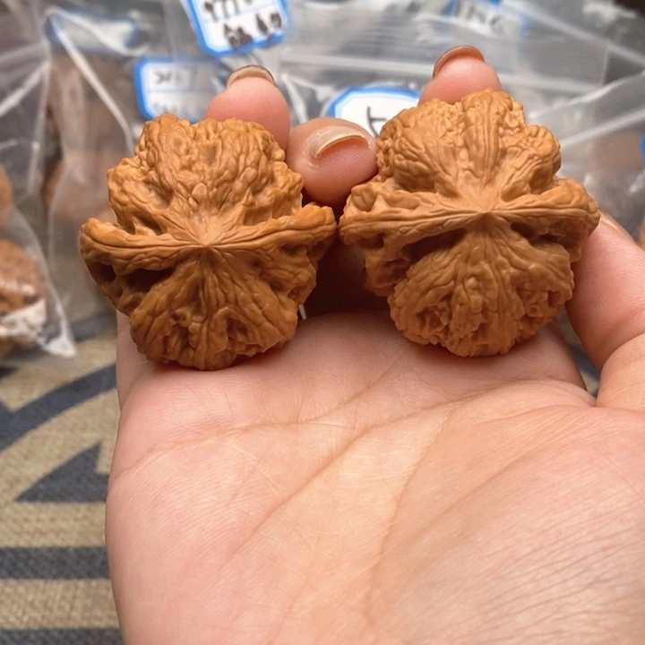 猴头核桃吊坠1221号球筋42.42.35