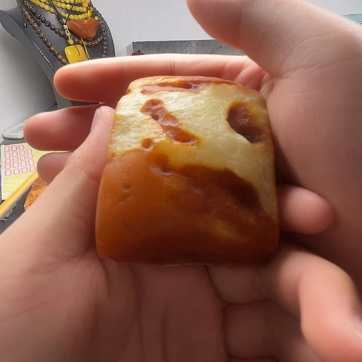 未镶嵌定制琥珀纯天然蜜蜡吊坠