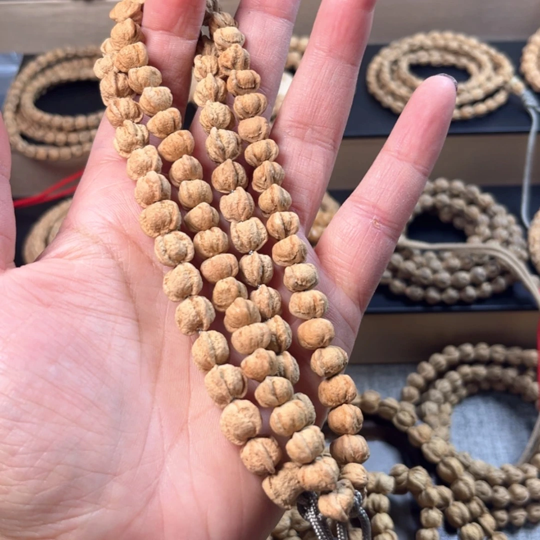 【闪购商品】柏香籽/百香籽吊坠冬*人