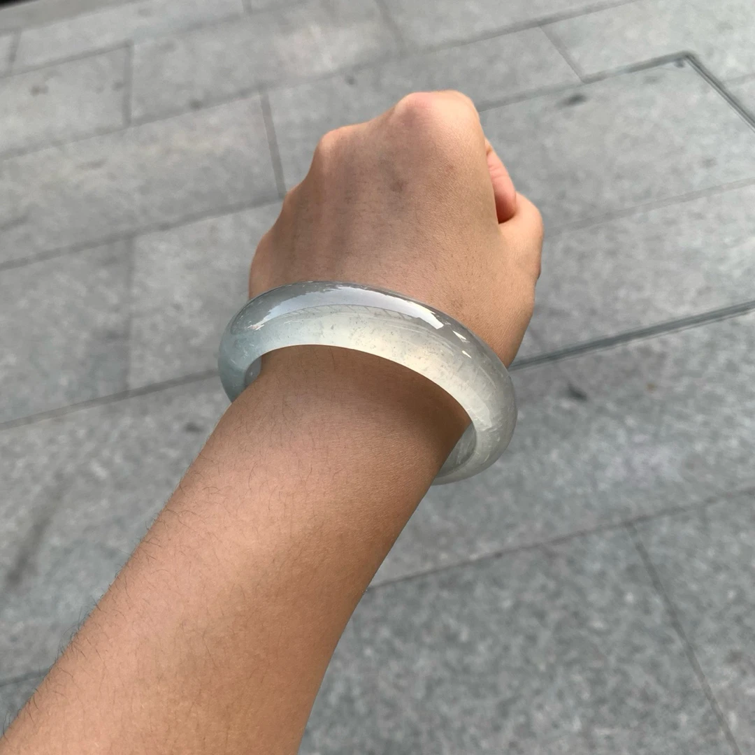 天然缅甸a货翡翠轮胎白钢（57.3-15.2-9）