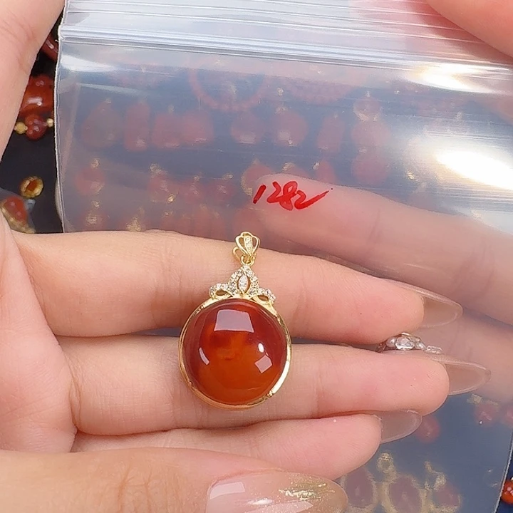 南红玛瑙银S925镶嵌吊坠