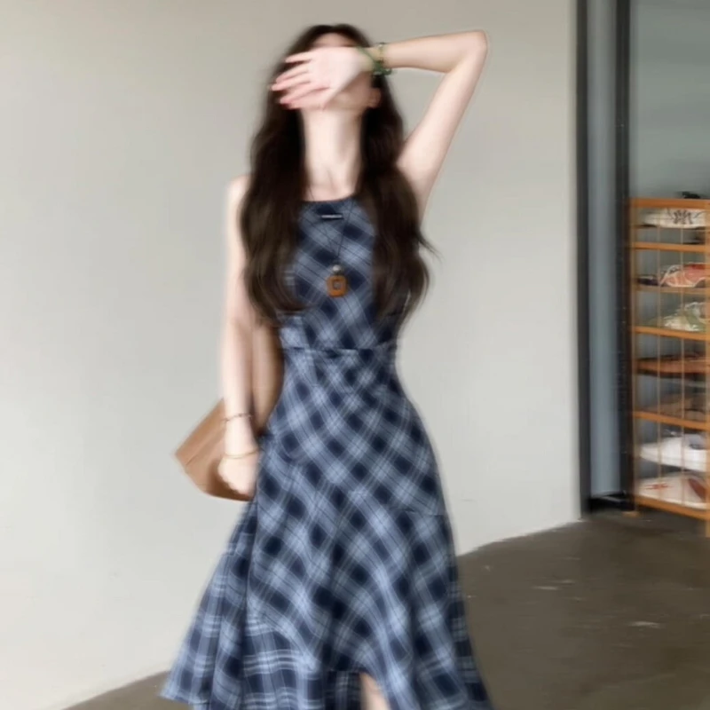 高级感格子无袖背心连衣裙子女新款夏季小个子不规则收腰长裙3469