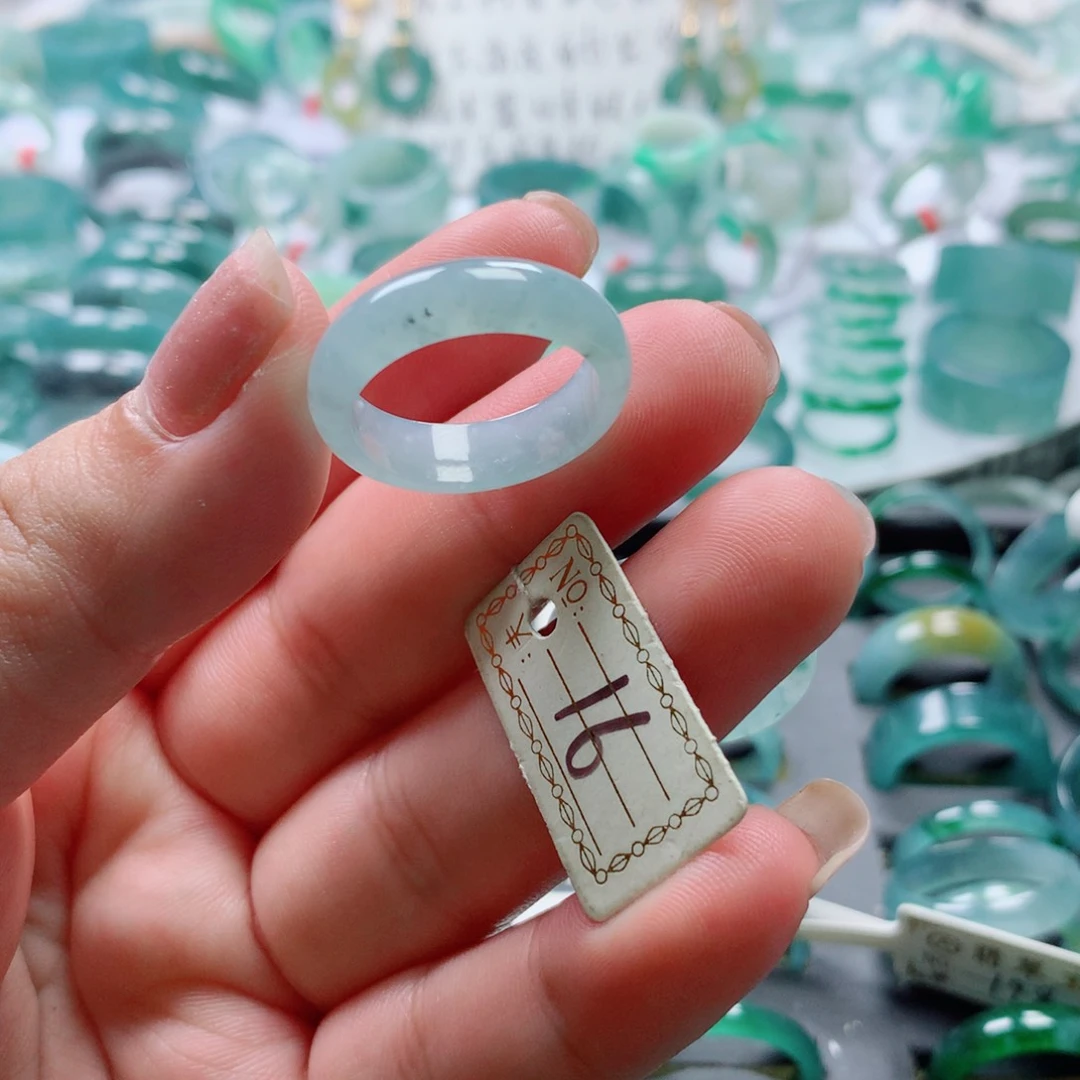 翡翠戒指未镶嵌戒指