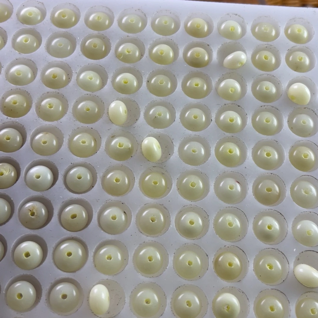 白玉菩提吊坠瑕疵10-6奶黄算盘200颗