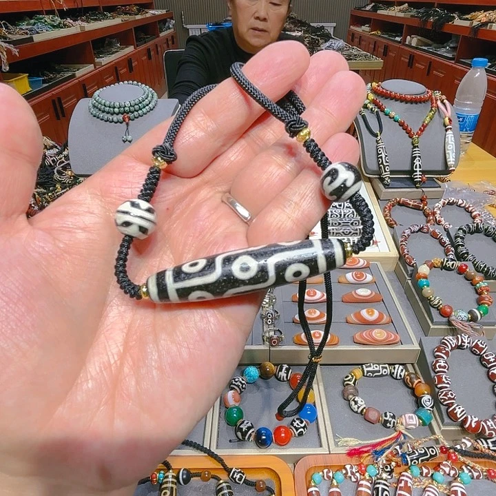 未镶嵌玛瑙/玉髓珠宝奇石