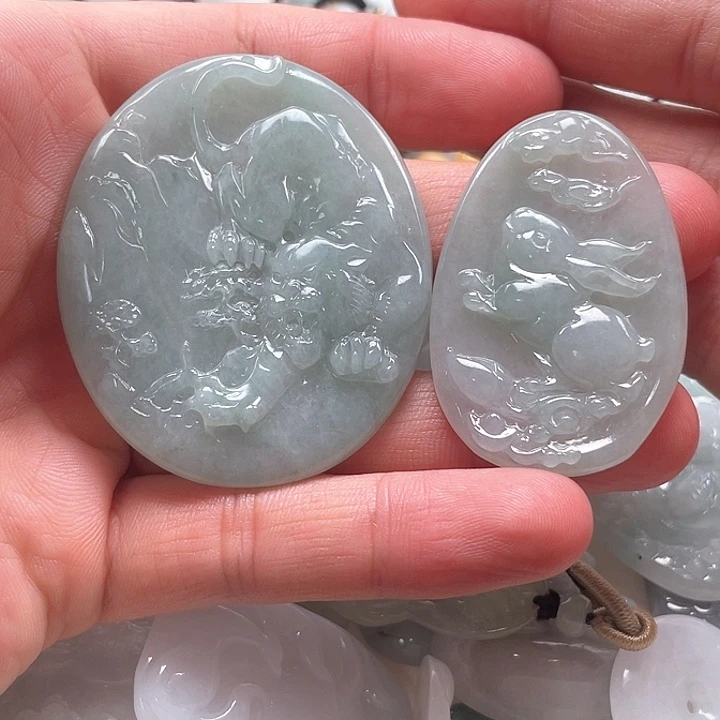 颈饰未镶嵌翡翠茉*翡翠