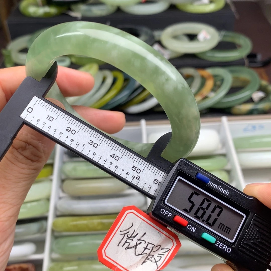 未镶嵌蛇纹石玉手镯678