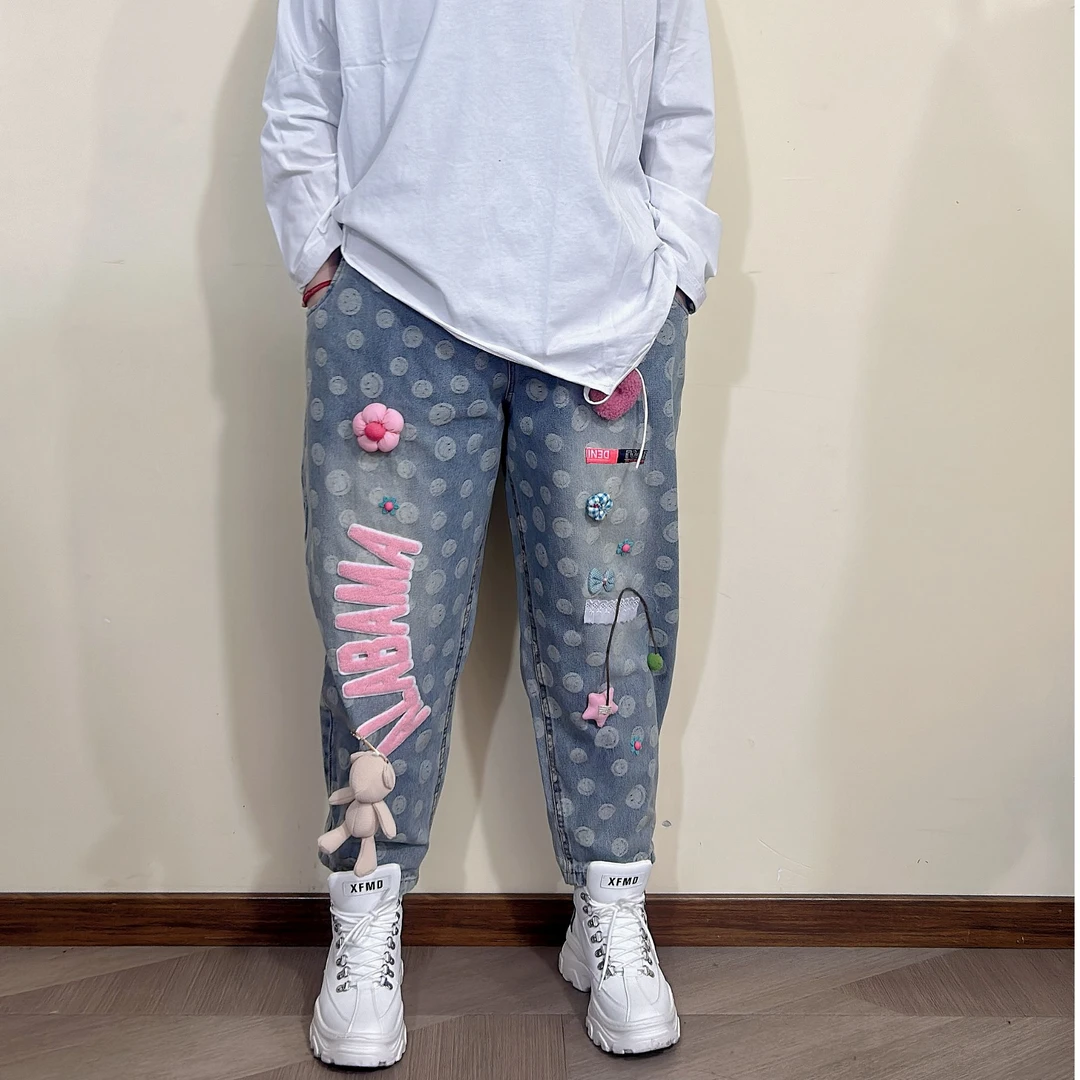 小熊字母牛仔裤24179时尚休闲百搭宽松潮流小脚水洗饕餮服饰大码