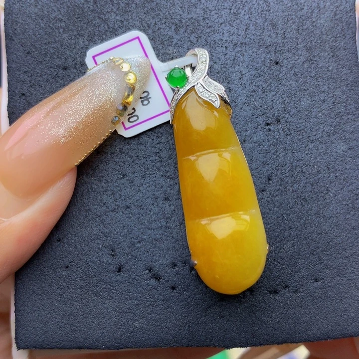 翡翠18K金镶嵌手链翡翠