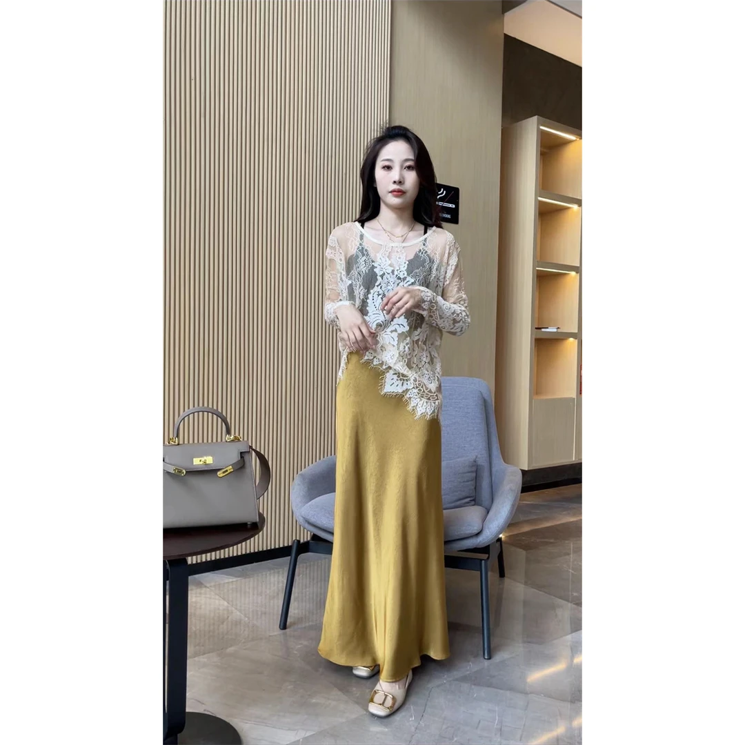 蕾丝减龄上衣-1603