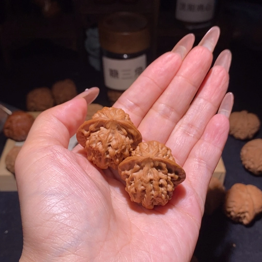 文玩核桃吊坠秦闷34