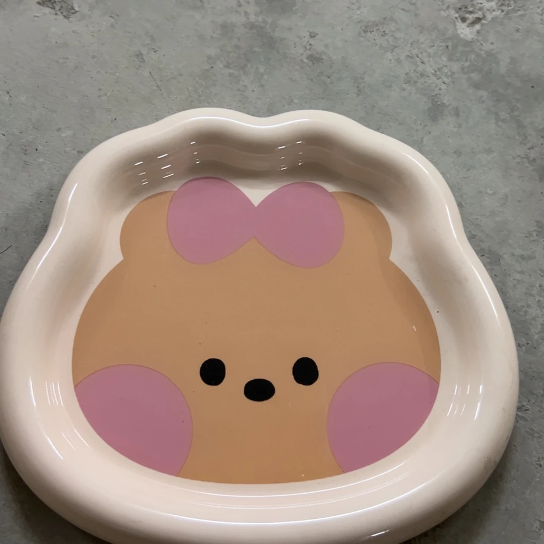 搪瓷微瑕粉色熊盘一个