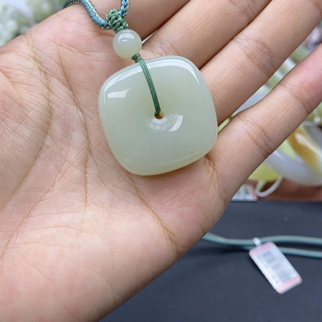 和田玉未镶嵌吊坠(不含链)