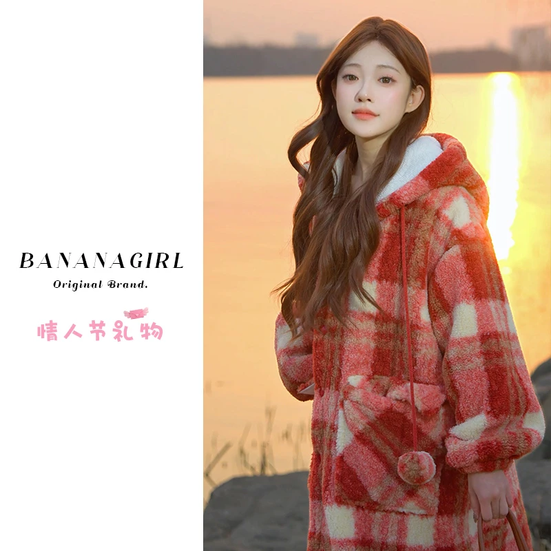 Bananagirl【新年红情人节礼物】睡衣女秋冬睡袍循环加厚家居可外穿