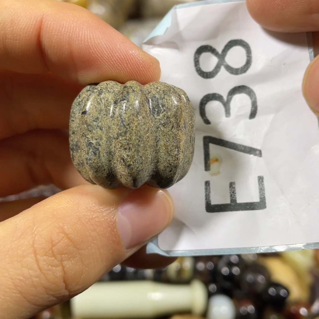 和田玉吊坠(不含链)未镶嵌