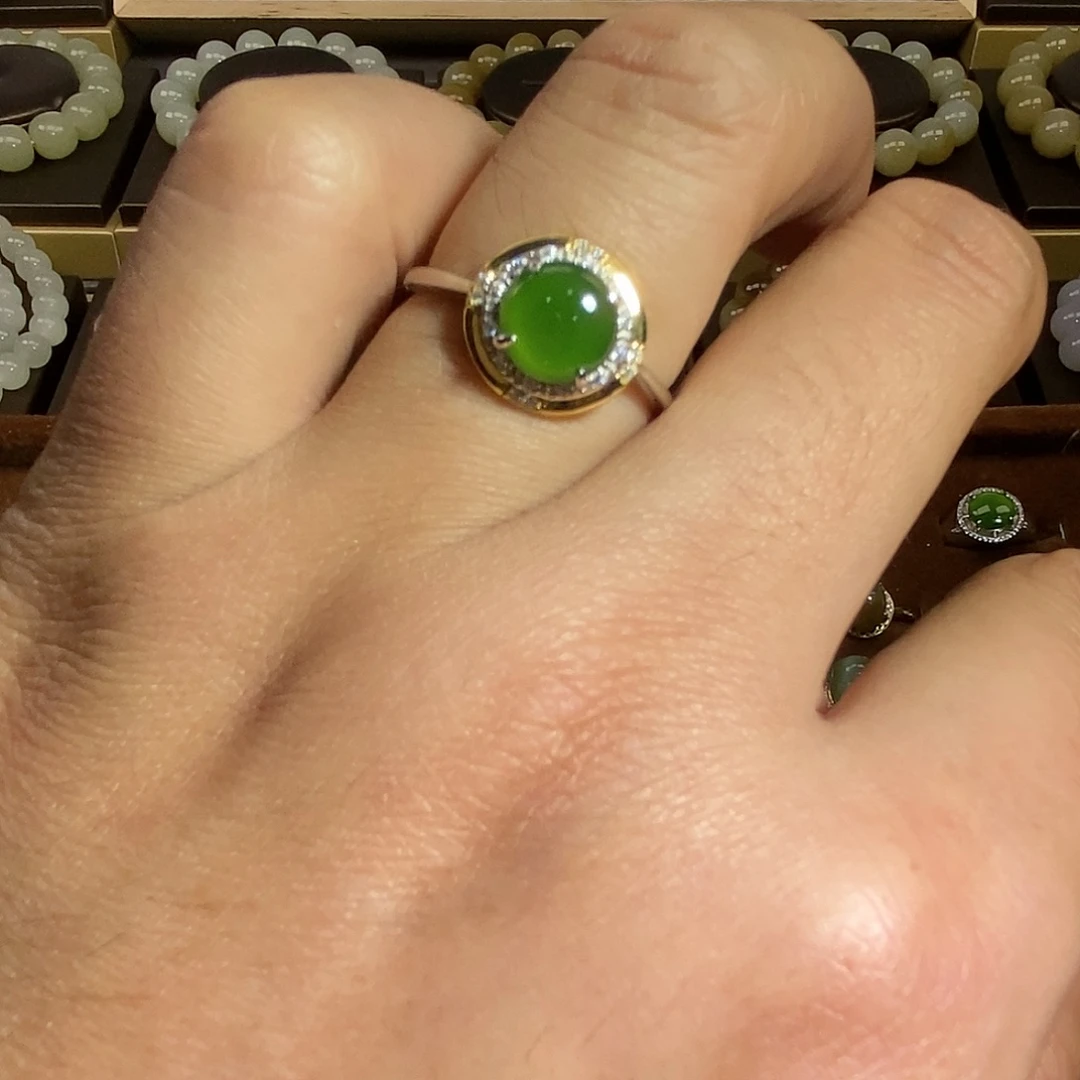 【闪购商品】银S925镶嵌戒指和田玉（碧玉）