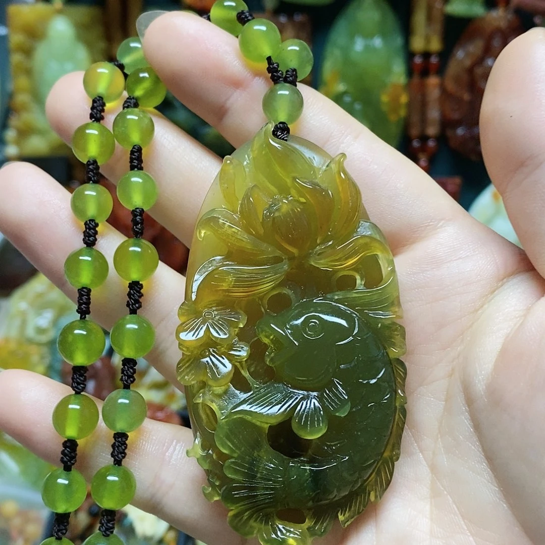 未镶嵌岫玉吊坠(赠链)