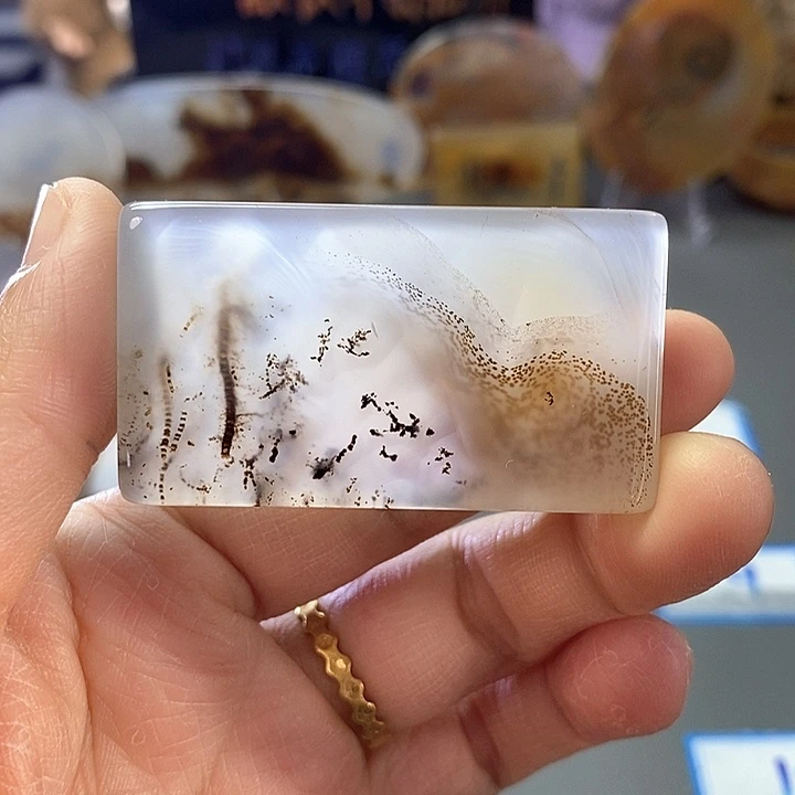 玛瑙/玉髓未镶嵌珠宝半成品