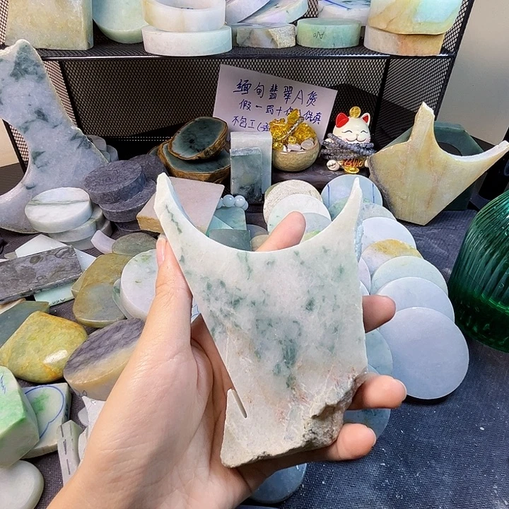 翡翠裸石缅甸翡翠