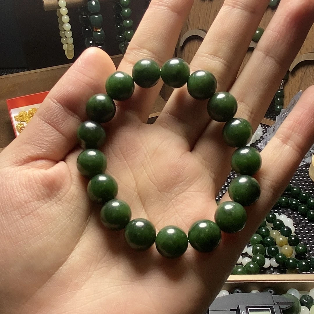 和田玉未镶嵌手串1