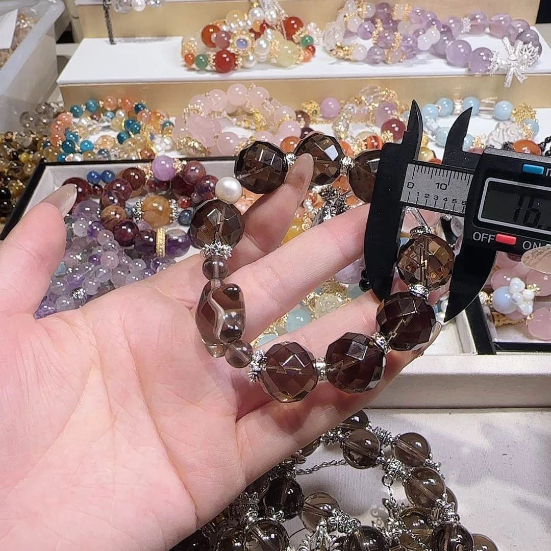 水晶手链未镶嵌吧