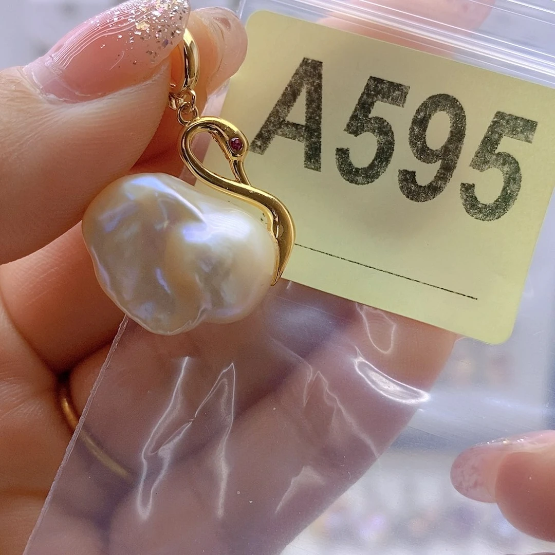 淡水珍珠颈饰银S925镶嵌