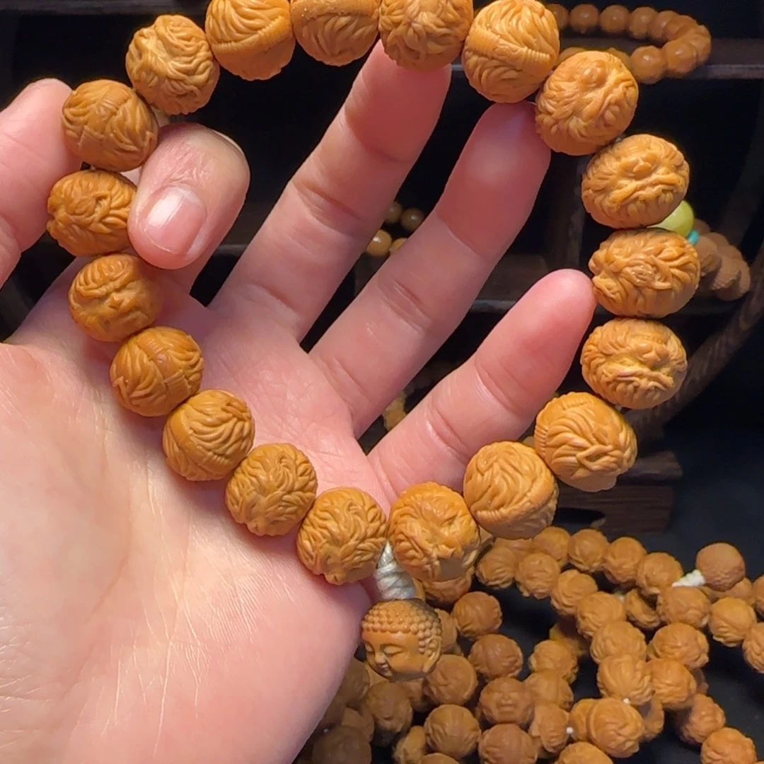 亞***_吊坠猴头核桃猴头