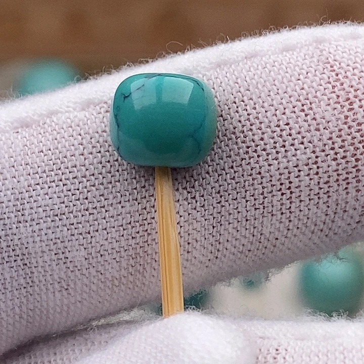 绿松石未镶嵌珠宝奇石8.8