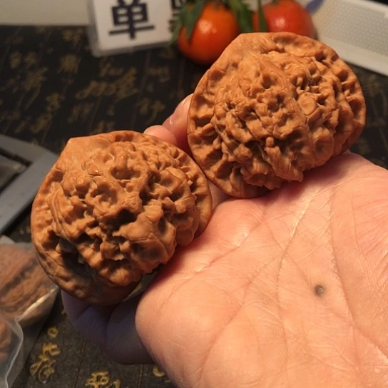 文玩核桃把件官帽53mm