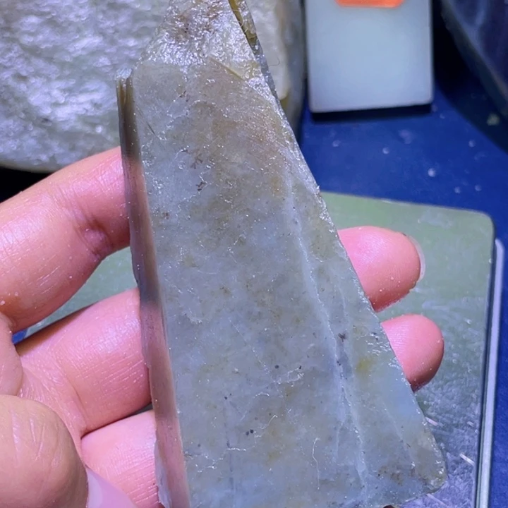 和田玉未镶嵌珠宝半成品