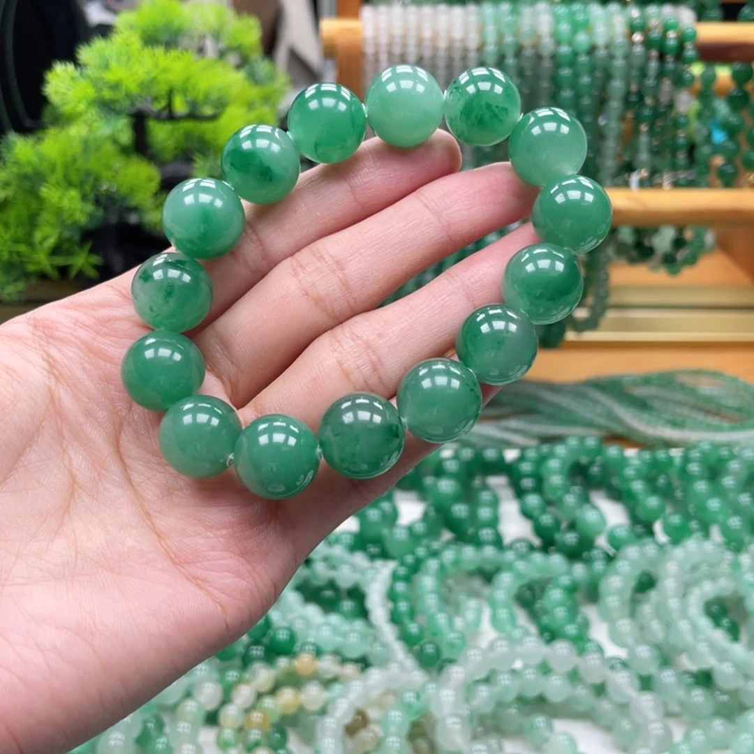 未镶嵌手串石英质玉（非洲翠）