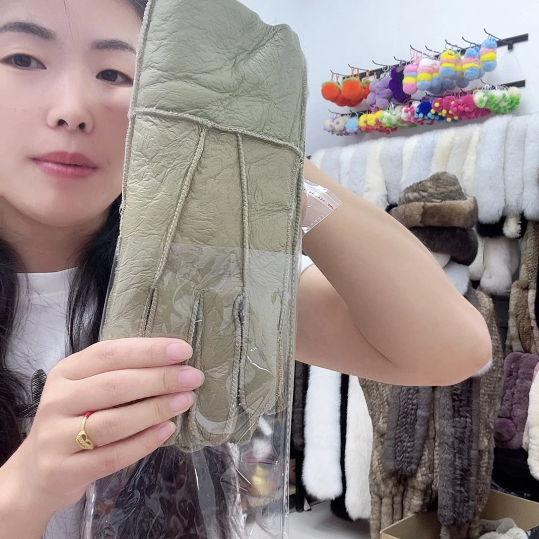 兔皮男士加厚手套微瑕绿色