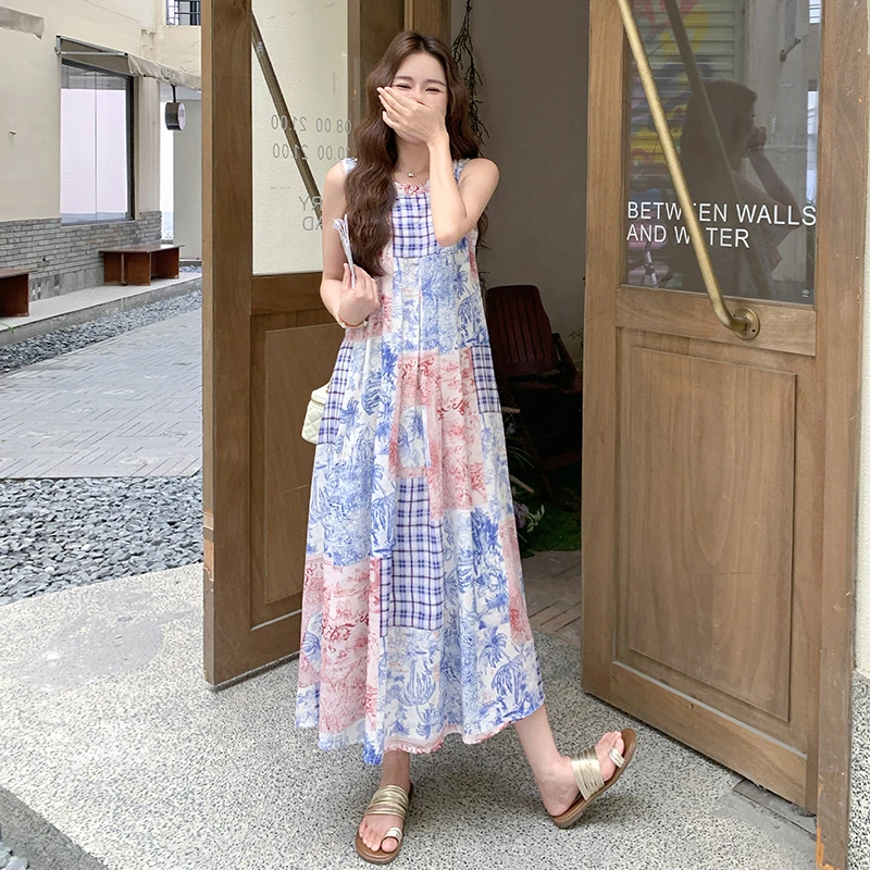 法式度假风温柔休闲连衣裙女2025年夏季新款超好看无袖撞色A字裙