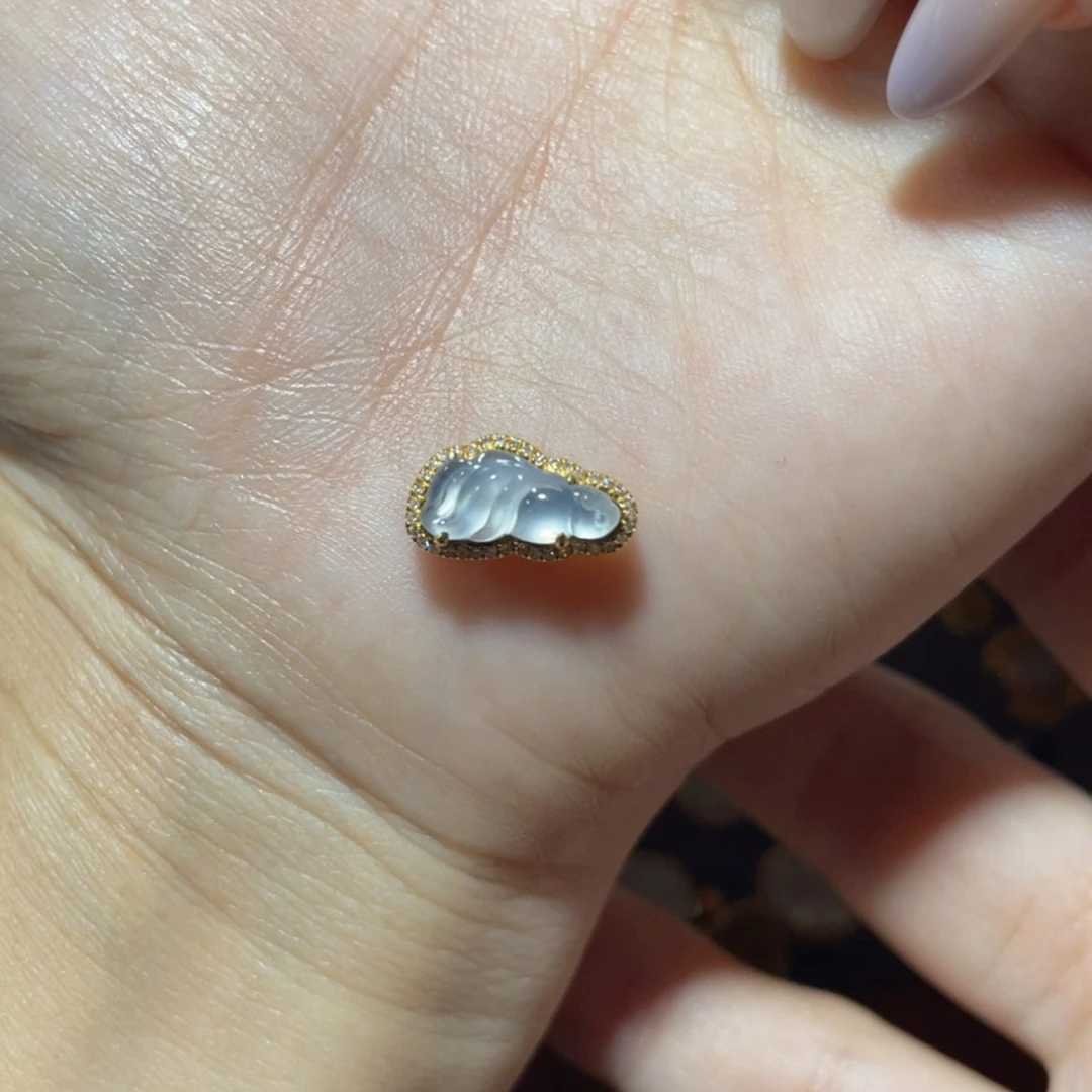 【闪购商品】翡翠18K金镶嵌颈饰