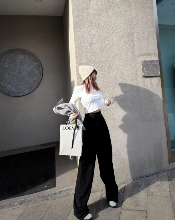 松紧腰宽松阔腿裤