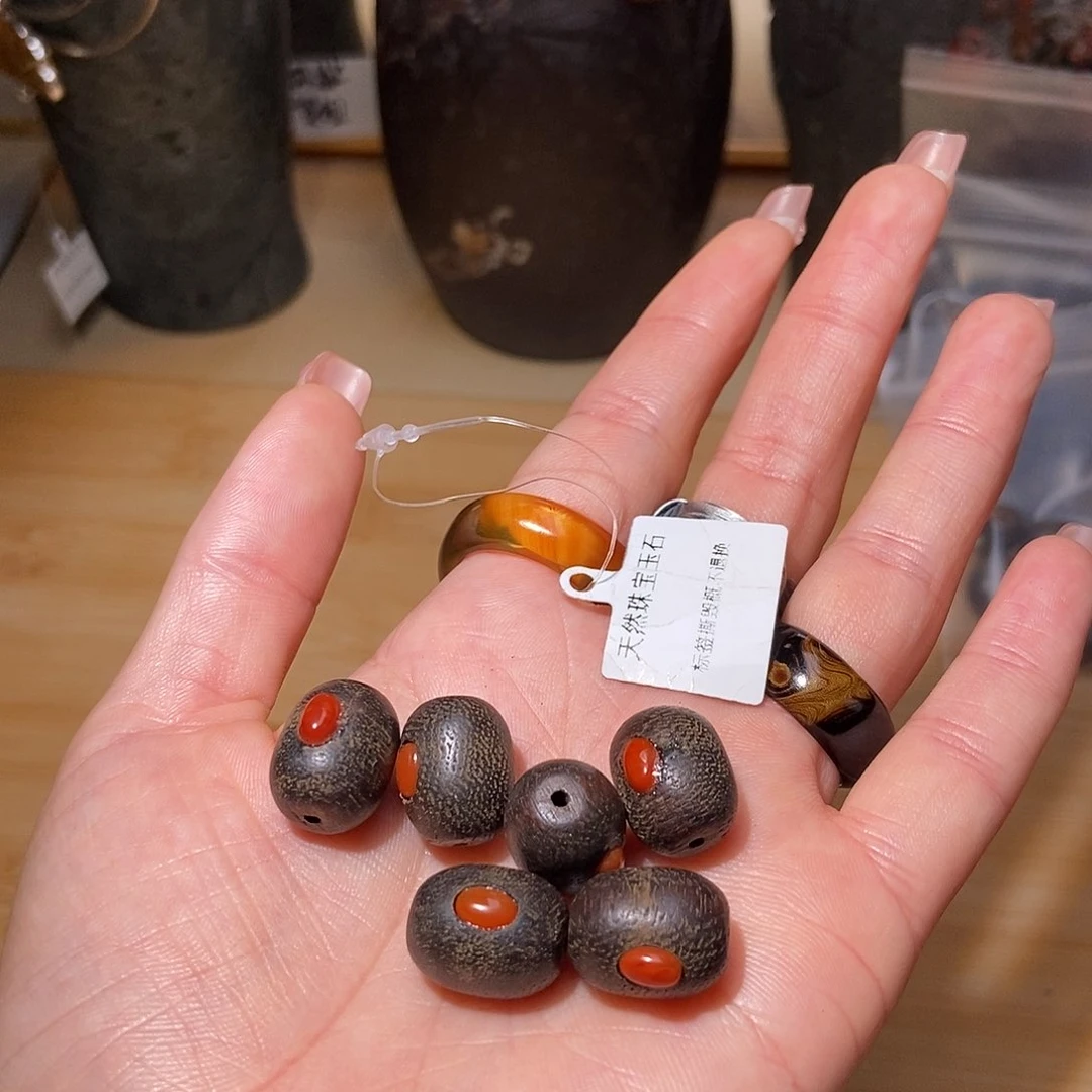 【闪购商品】翡翠未镶嵌颈饰我