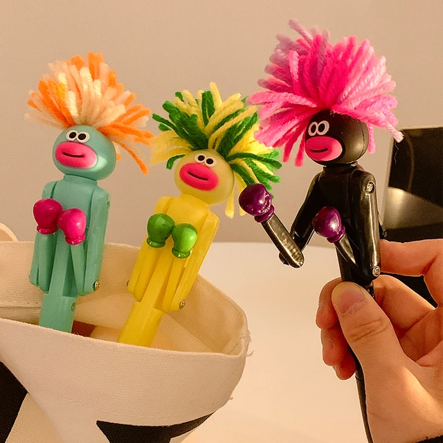 可爱炸毛人拳击笔黑色圆珠笔卡通解压中性笔学生搞怪创意文具礼物