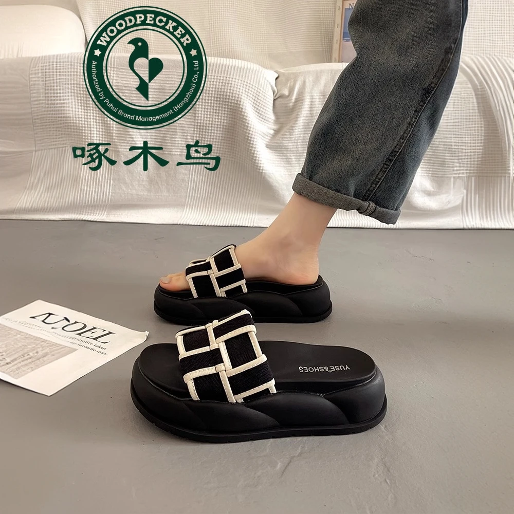 啄木鸟超火绝美厚底凉拖鞋女夏外穿时尚配裙子2025新款外出沙滩鞋
