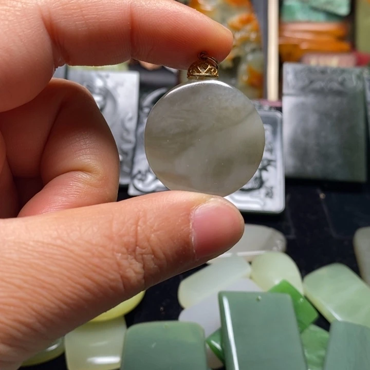 和田玉银S925镀金镶嵌颈饰