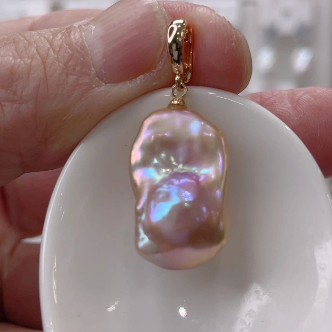 颈饰未镶嵌淡水珍珠