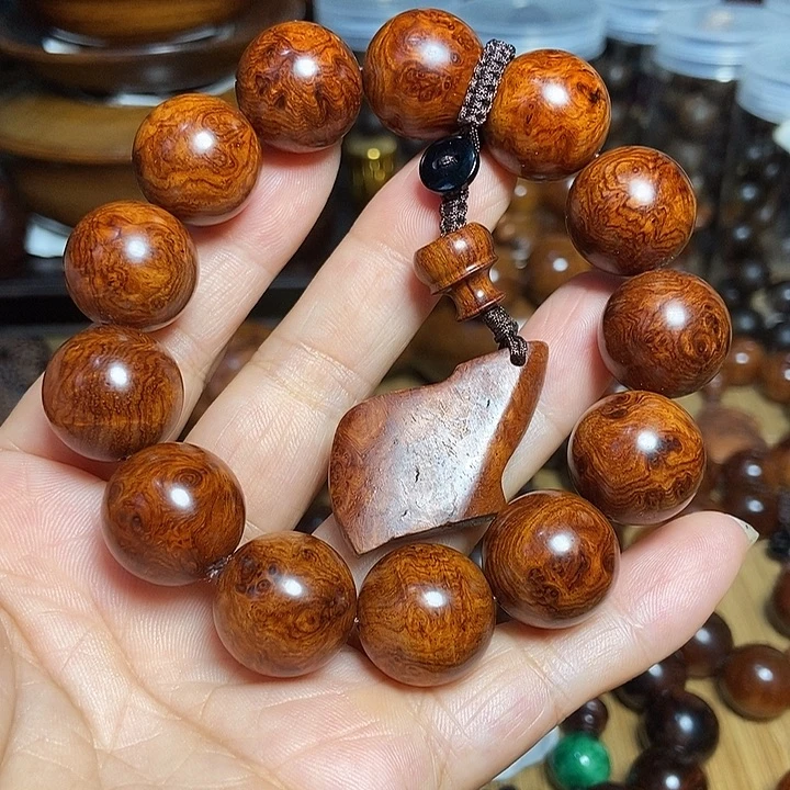 庄***严黄花梨/降香黄檀留疤加水波尺寸1.8