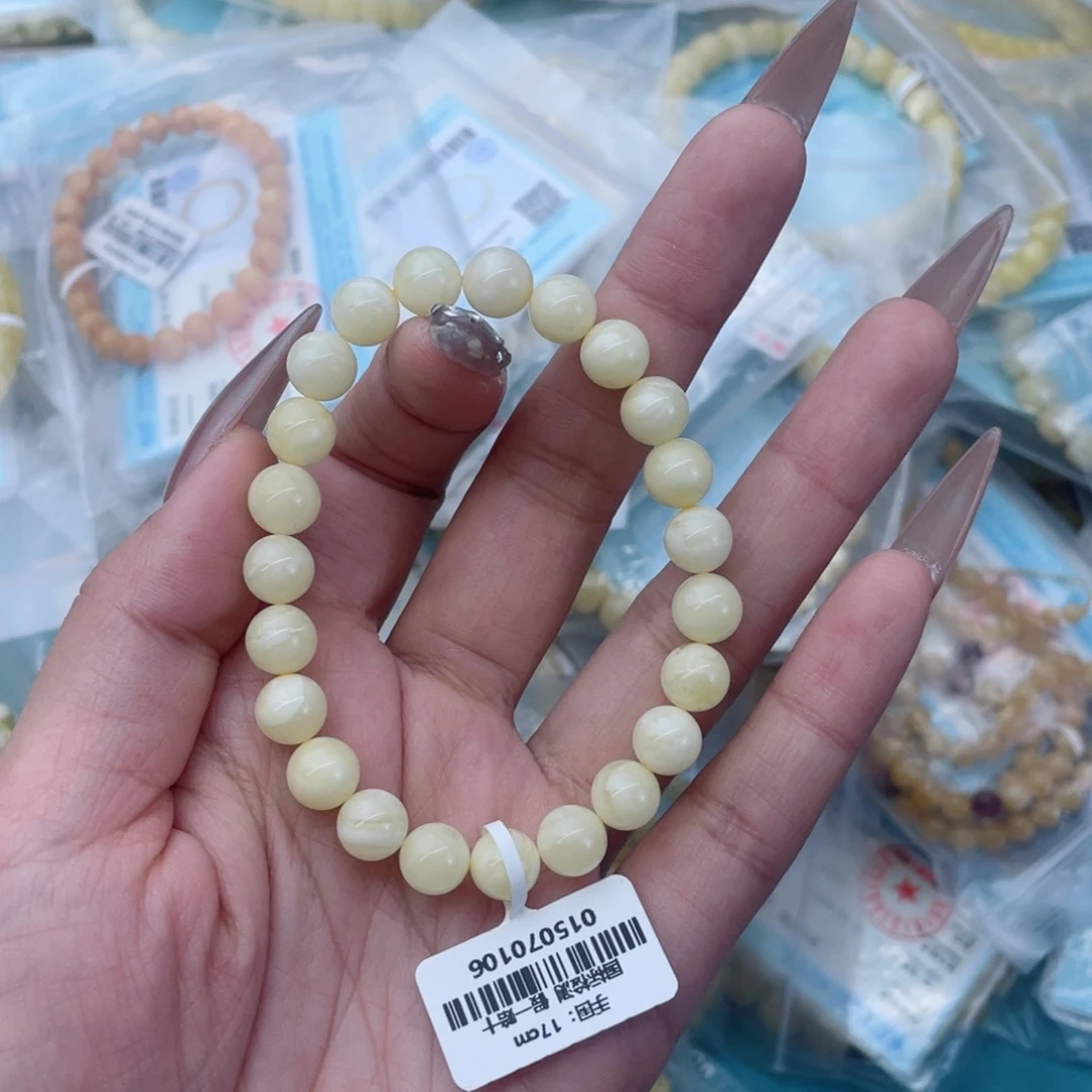 蜜蜡裸石未镶嵌蜜蜡2